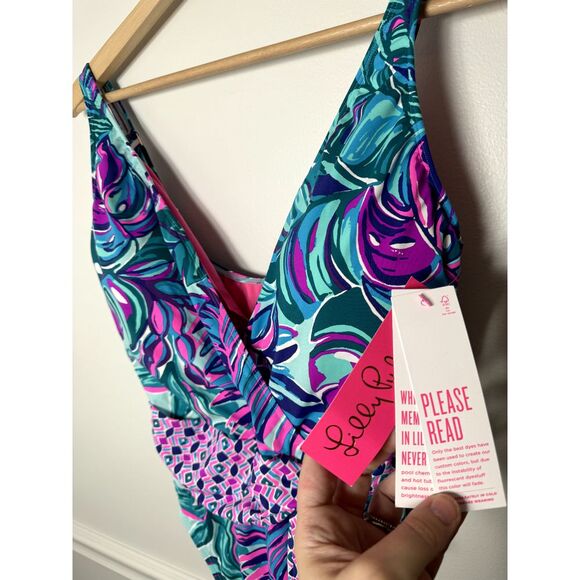 Lilly Pulitzer 14 Emori Seasalt Blue Don't Wanna Leaf One Piece Swimsuit $148 - Picture 10 of 11